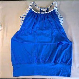 Lululemon athletic bra w/ blue over shirt Size 10